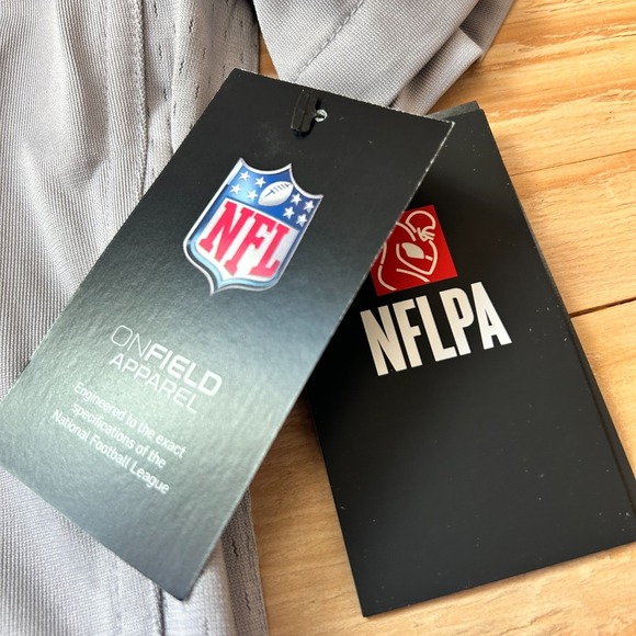 Nike Seattle Seahawks Russell Wilson #3 NFL Football Jersey Womens Size Large - Picture 4 of 11